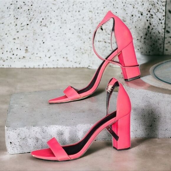 Madden Girl Women's Beella Bright Neon Pink Patent Leather Block Heel Sandal 9 - Picture 2 of 15